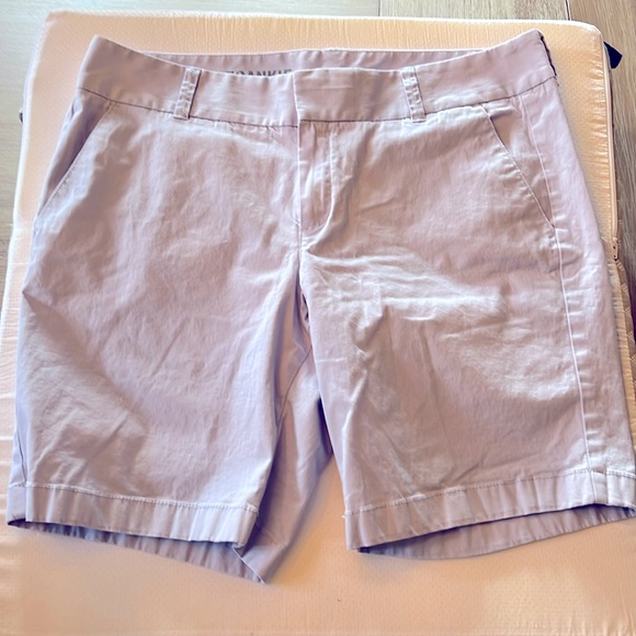 J. Crew Frankie shorts light periwinkle sz 12 excellent condition stretchy - Picture 1 of 5